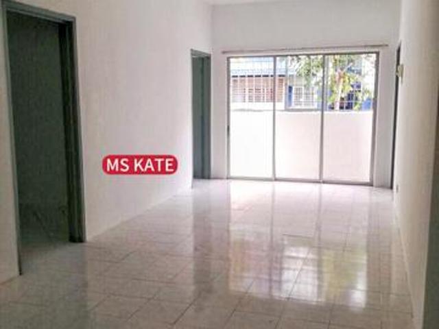 Apartment for sale in Petaling, Subang Jaya