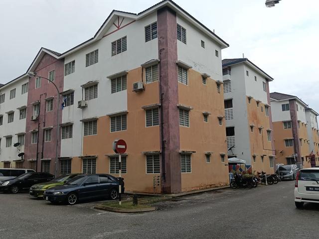 Apartment for sale in Port Klang, Selangor