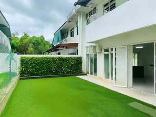 Townhouse for sale in Malaka