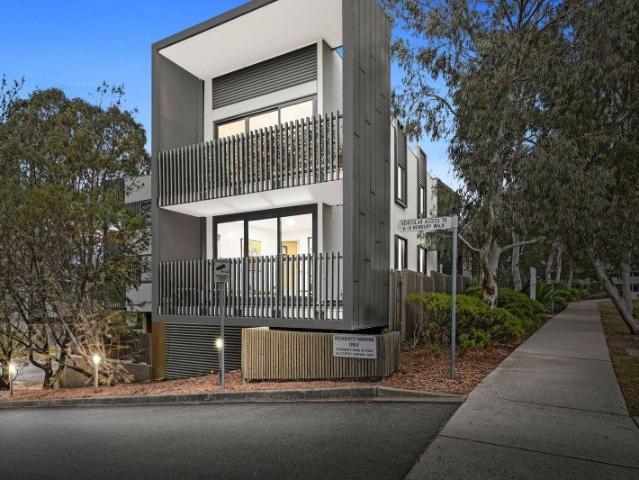 Apartment for sale in Camerons Creek, Victoria