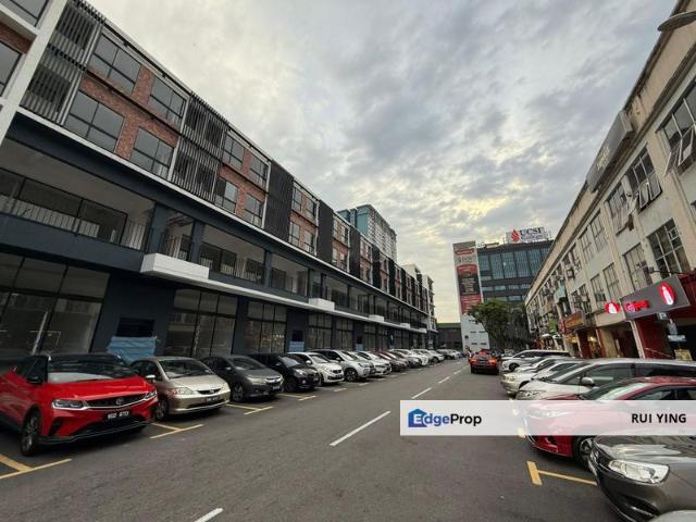 Shop for rent in Country Heights Damansara, Kuala Lumpur