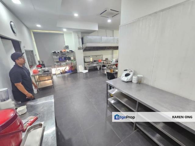 Shop for rent in Petaling, Subang Jaya
