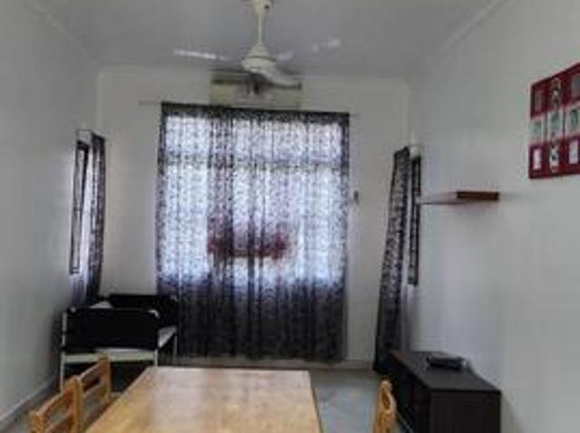 Apartment for sale in Petaling, Damansara Damai