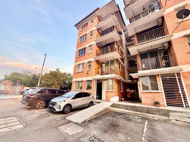 Apartment for sale in Petaling, Alam Impian