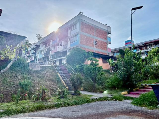 Flat for sale in Petaling, Alam Impian