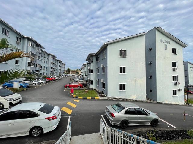 Apartment for sale in Country Heights Damansara, Kuala Lumpur