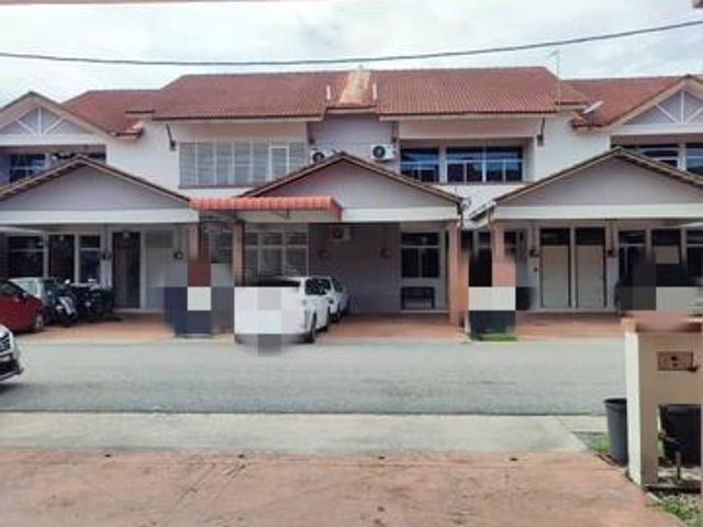 Townhouse for sale in Wellesley, Penang