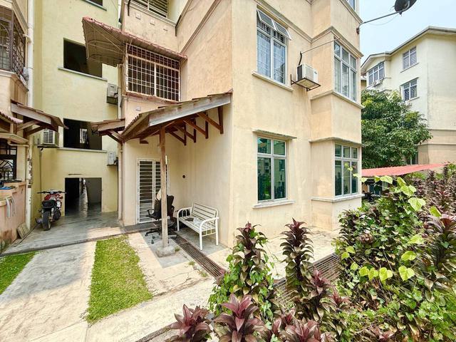 Apartment for sale in Langat, Selangor