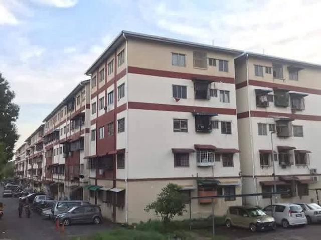 Apartment for sale in Kajang, Langat