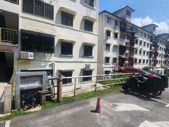 Apartment for sale in Langat, Selangor