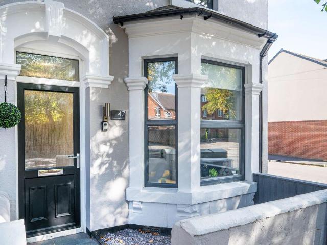 Room for rent in Old Town, Swindon
