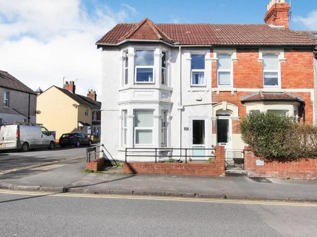 Apartment for rent in Old Town, Swindon