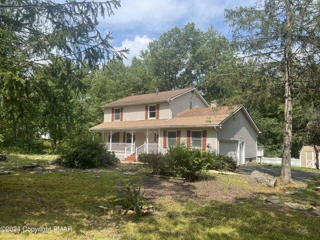 House for sale in Cresco