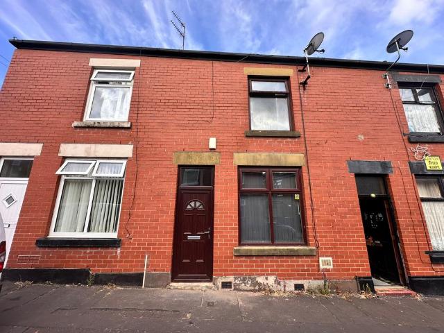 House for rent in Burnedge, Greater Manchester