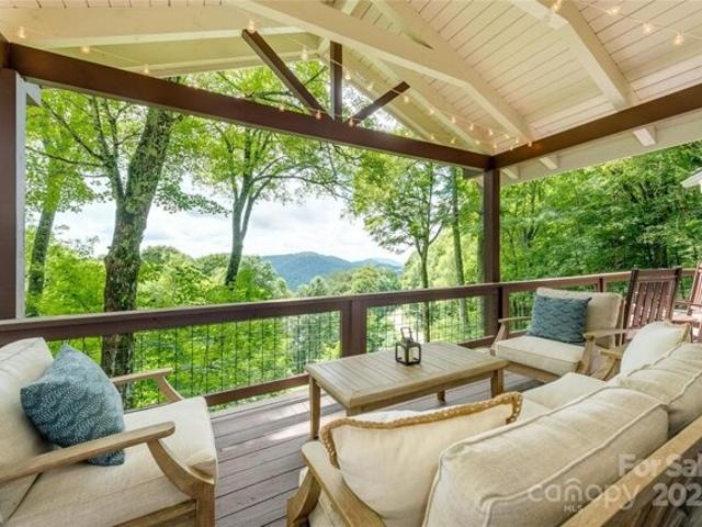 House for sale in Mars Hill