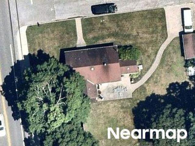 House for sale in Saint James, Town of Smithtown
