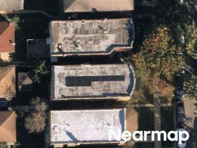 House for sale in Berwyn