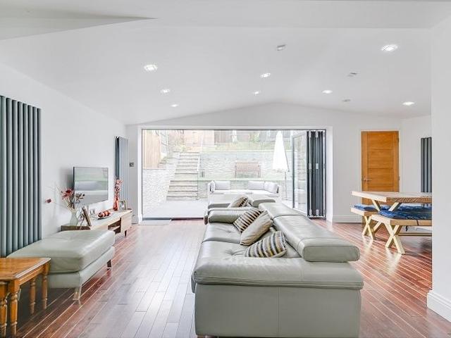 House for rent in Muswell Hill, Greater London