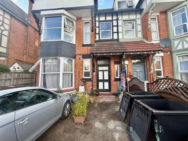 Studio for rent in Wake Green, Birmingham
