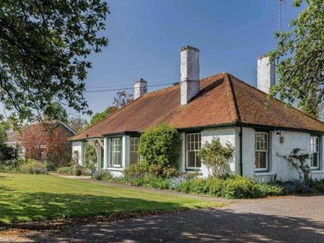 House for sale in Dromore, Oxfordshire