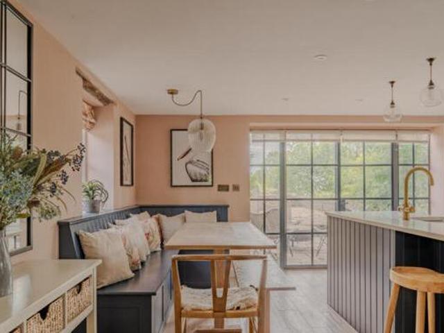 House for sale in Lyons, Greater London