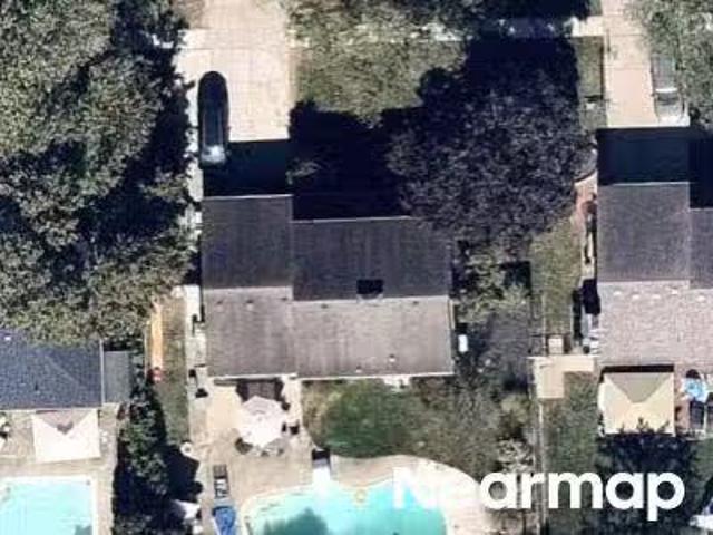 House for sale in Livonia