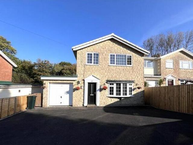 House for sale in Pembroke, Wales