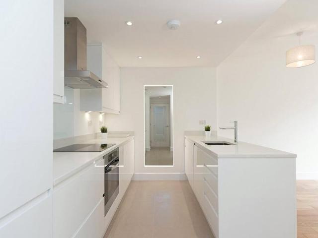 Apartment for rent in St. John's Wood, Greater London