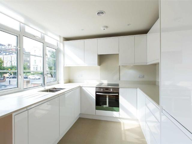 Apartment for rent in St. John's Wood, Greater London