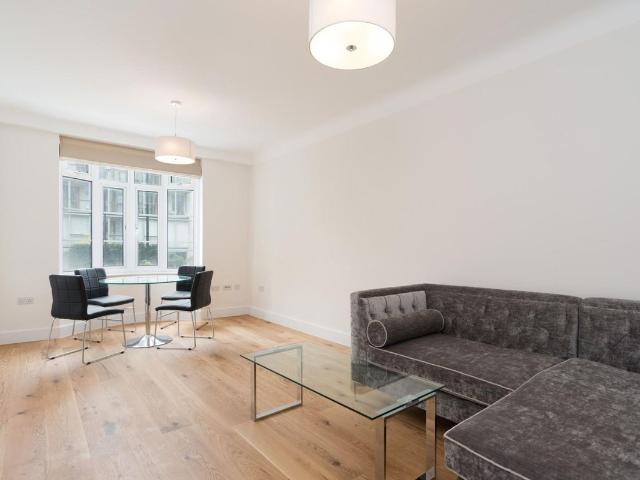 Apartment for rent in St. John's Wood, Greater London