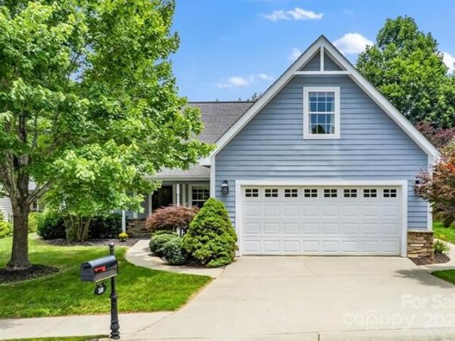 House for sale in Fletcher