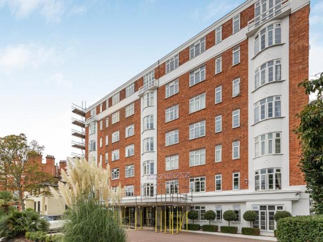 Apartment for rent in St. John's Wood, Greater London