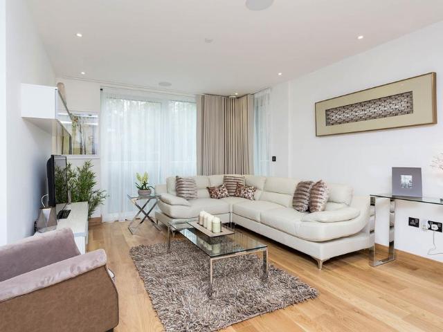 Apartment for rent in St. John's Wood, Greater London