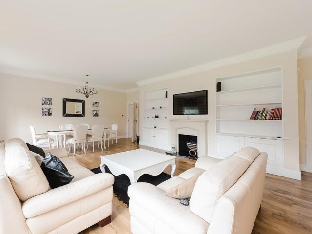 Apartment for rent in St. John's Wood, Greater London