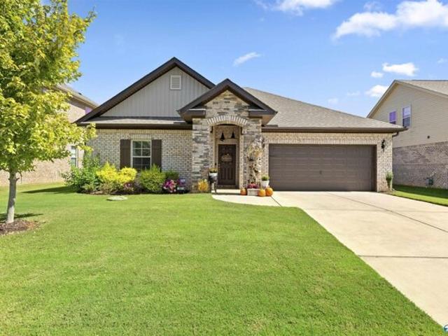 House for sale in New Market, Alabama