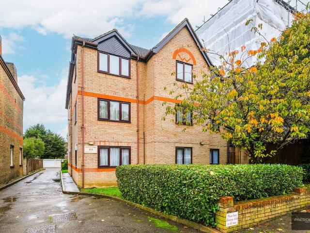 House for rent in South Woodford, Greater London