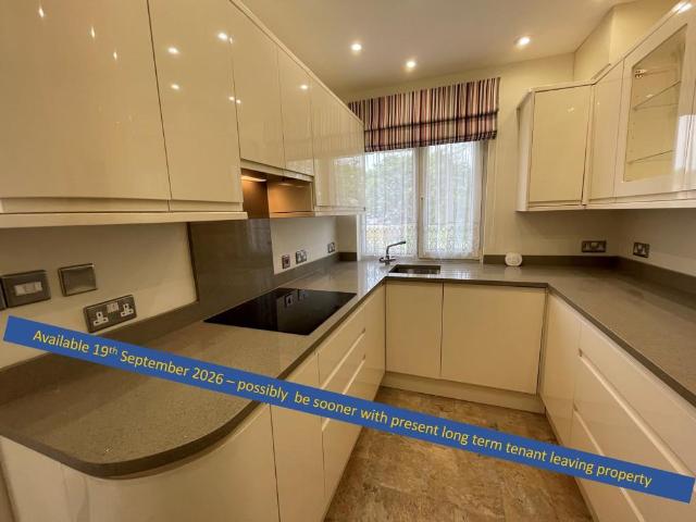 Apartment for rent in Nangreaves, Wales