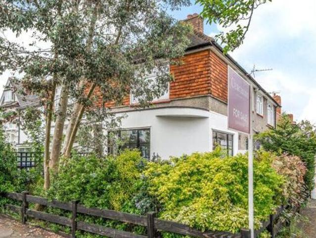 House for sale in Kingston Upon Thames, Greater London