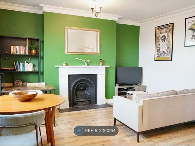 Apartment for rent in Denmark Hill, Greater London