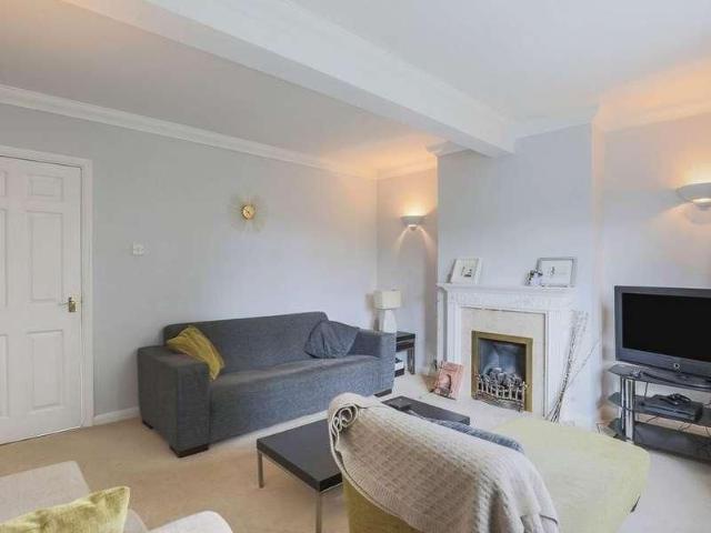 Apartment for rent in London Borough of Bromley, Greater London