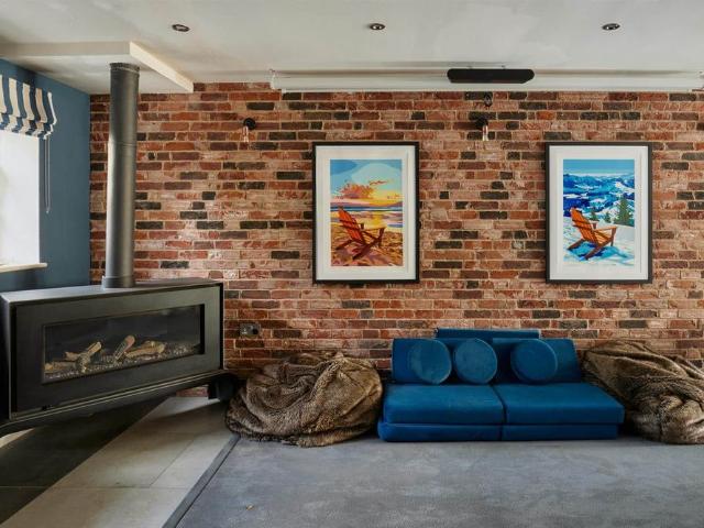 House for rent in Strand-on-the-Green, Greater London