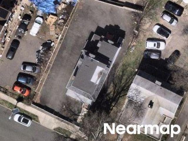 House for sale in Ampere, East Orange