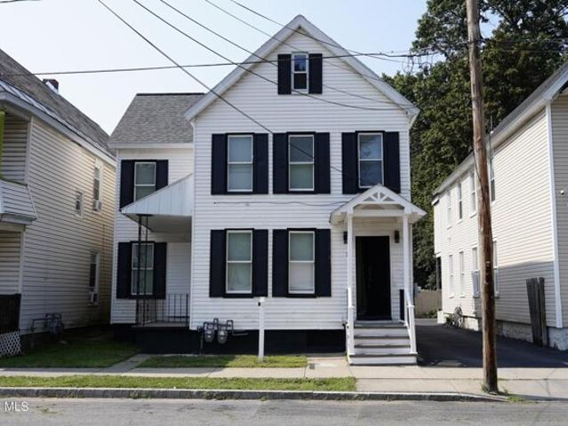 House for sale in Schenectady