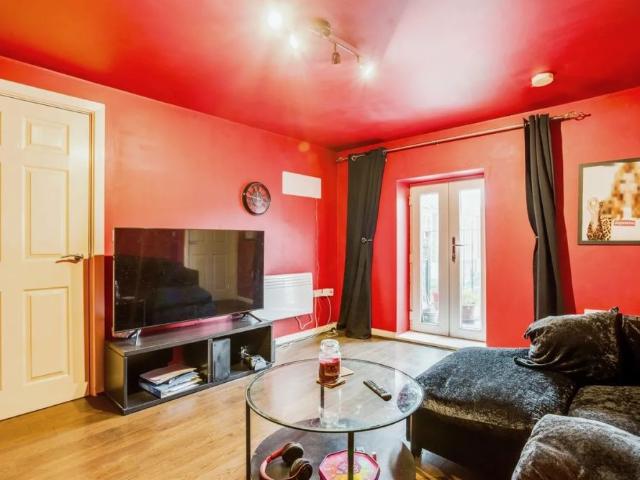 Apartment for rent in Belle Isle, West Yorkshire