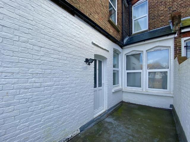 Apartment for rent in Eastbourne, East Sussex