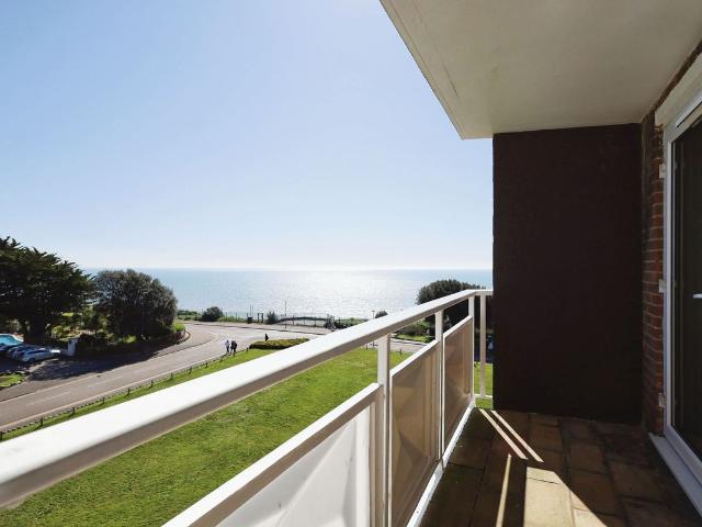 Apartment for rent in Lansdowne, Springbourne