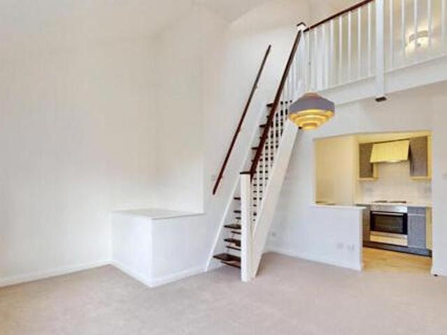 House for sale in Greater London