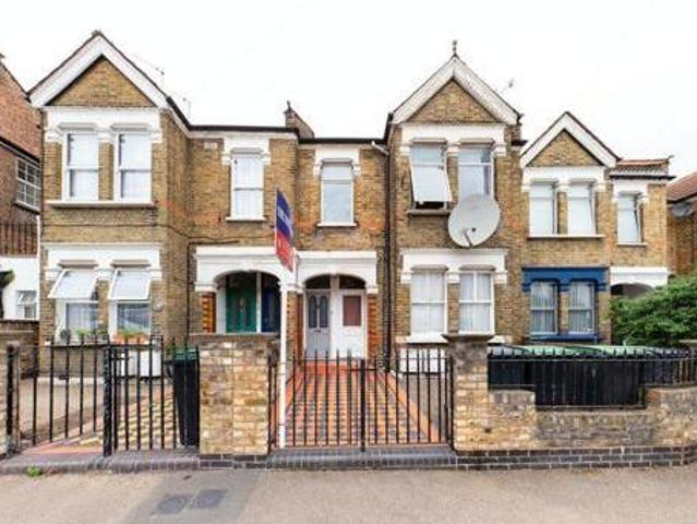 House for rent in Lyons, Greater London
