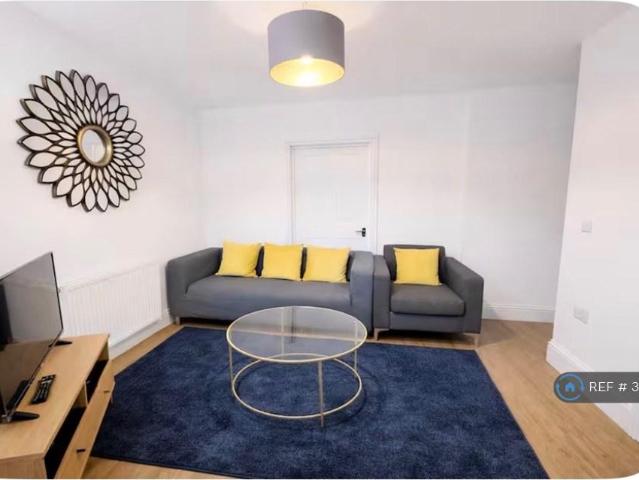 Apartment for rent in Mile End, Greater London