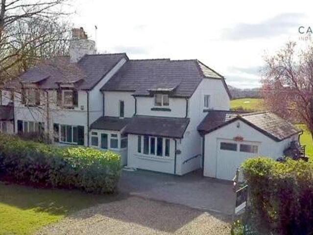House for sale in Lyons, Greater London